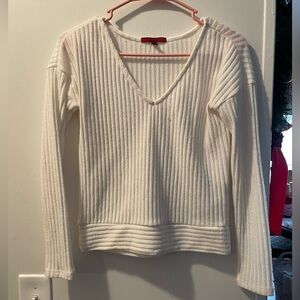 Velvet White Ribbed V-Neck Long Sleeve Top